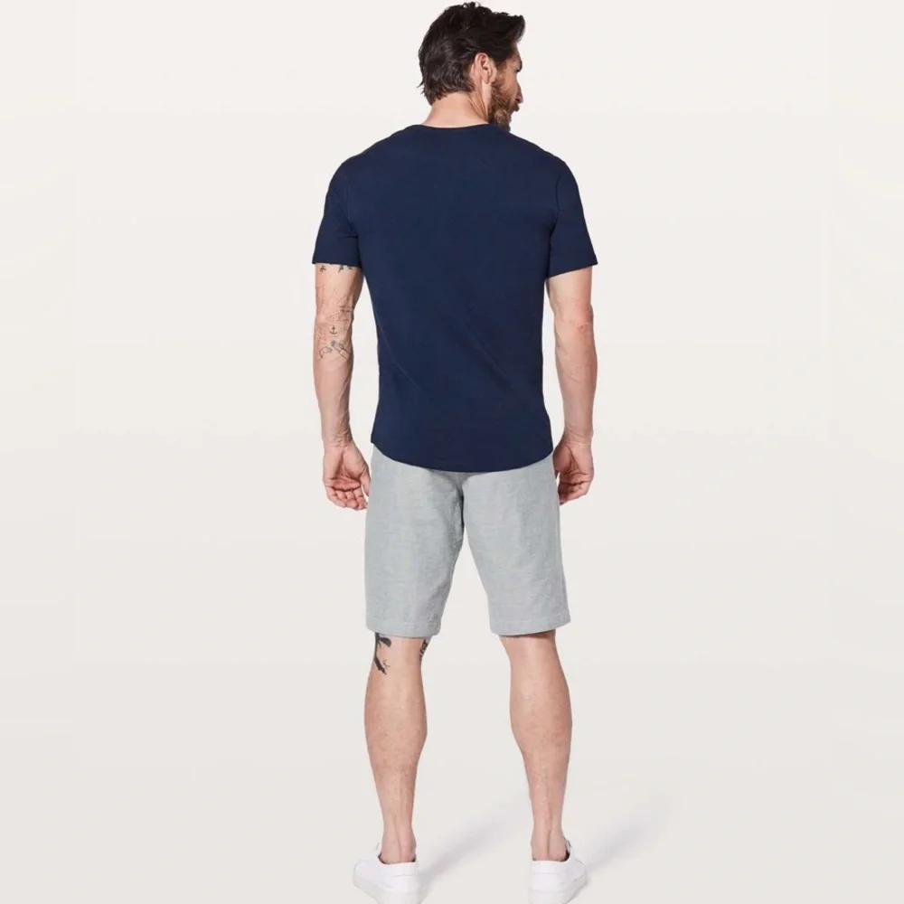 Lululemon Commission Relaxed Short Qwick Oxford Light Gray Sz 36 Flat Front